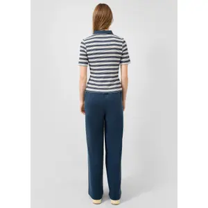 Women's Loose Fit Interlock Jersey Jogging Trousers QS image-4