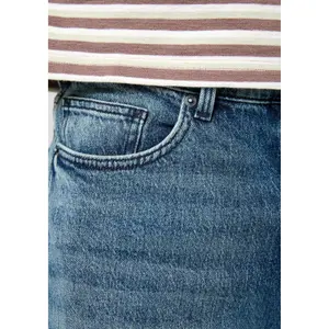 Straight Jeans with Mid-Rise Waist QS Pete image-3