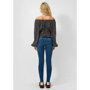 Women’s Mid-Rise Skinny Jeans QS Pete image-4