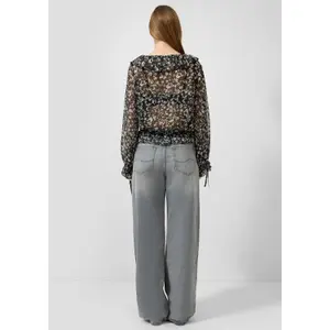 Women's Loose & Relaxed Five-Pocket Jeans QS image-4