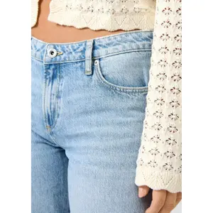 Mid-rise Worn Effect Wide Leg Jeans Women QS Catie image-3
