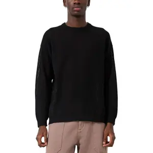Textured Fine Knit Crew Neck Sweater QS Relaxed Fit image-2