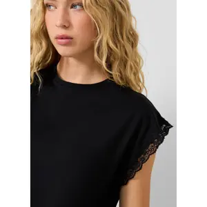 Γυναικείο Κοντομάνικο T-shirt από βαμβάκι με δαντελένιες λεπτομέρειες στους ώμους QS image-3