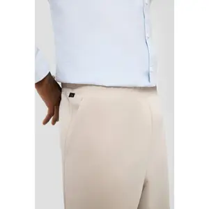 Loose-Fit Straight Jogging Trousers QS image-3