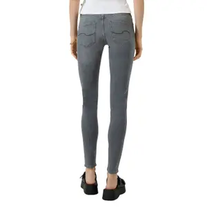 Skinny Jeans for Women QS image-5