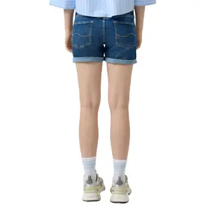 Women's denim shorts QS Abby image-5