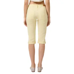 Womens Slim Capri Jeans QS image-5