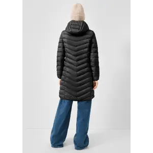 Leicht gepolsterte Kapuzenjacke für Frauen QS image-4