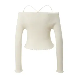Women's knitted sweater QS image-1