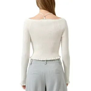 Women's knitted sweater QS image-5
