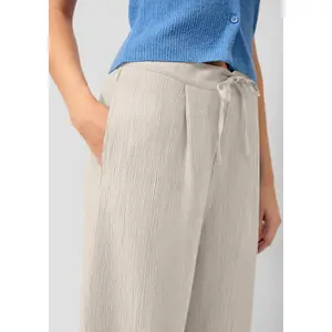 Women's Pleated Crepe Culotte Style Trousers QS image-3