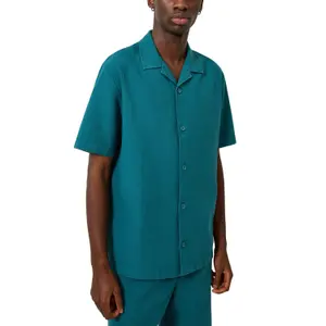 Casual Textured Cotton Shirt with Collar QS image-2
