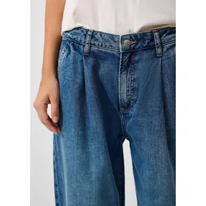 Womens Barrel Leg Jeans QS image-3