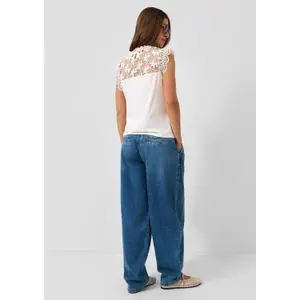 Womens Barrel Leg Jeans QS image-4