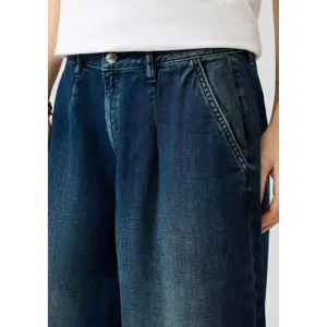 Womens Barrel Leg Jeans QS image-3