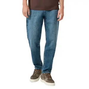 Devon Tapered Leg Jeans QS image-2