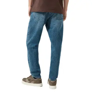 Devon Tapered Leg Jeans QS image-5