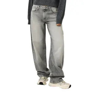 Mid Rise Barrel Leg Jeans Worn Effect Women QS image-2