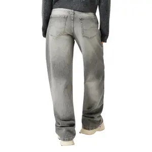 Mid Rise Barrel Leg Jeans Worn Effect Women QS image-5