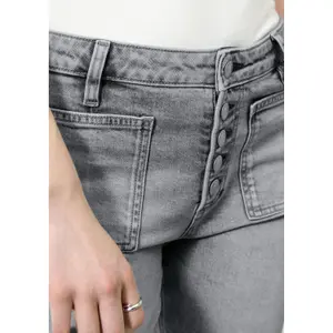 Catie High-Waisted Cropped Jeans Women QS image-3