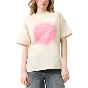 Women's Boyfriend Fit T-Shirt with Front Print QS image-2