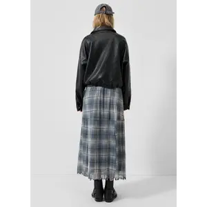 Women's Casual Leather Look Jacket with Adjustable Hem QS image-4