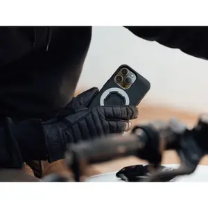 Pokrowiec na smartfon Quad Lock IPHONE 17 PRO MAX image-1