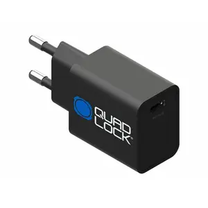 Standard power adapter with usb type c port Quad Lock