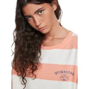 T-shirt femme Quiksilver Boyfriend Classic image-2