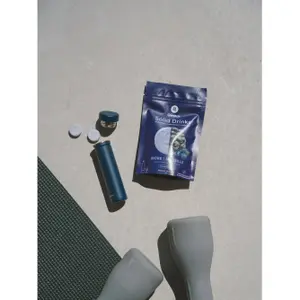 Transport Tube for 12 Tablets Qwetch Solid Drinks image-1