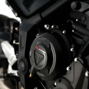 Right Moto Slider R&G Racing Triumph Trident 660/660 image-0