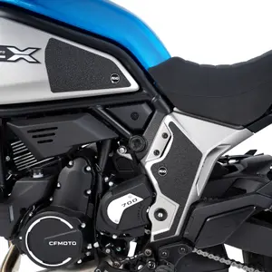 Grip na zbiornik motocyklowy R&G Racing Cfmoto 700 Cl-x Sport (x2) image-3