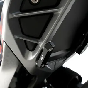 Spare parts for motorcycle footrests R&G Racing KTM 125 DUKE ABS [125] image-3