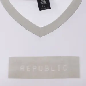 Camiseta escote mujer Errea contemporary image-2