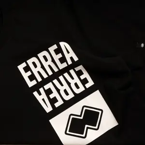 Camiseta Errea trend square ad image-2