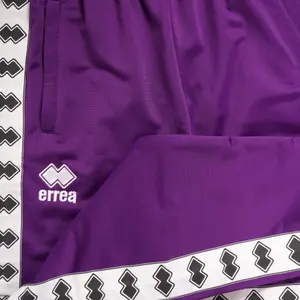 Pantalón de chándal Errea essential image-2