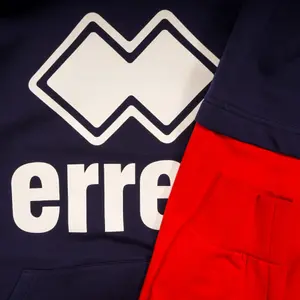 Sudadera con capucha Errea trend image-2