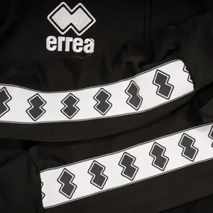 Chaqueta de chándal para mujer Errea essential image-2