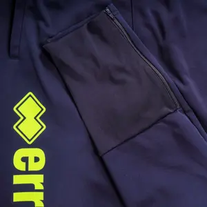 Pantalón de chándal Errea essential drake logo image-2