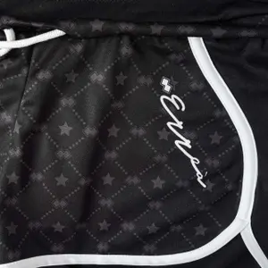 Pantalones cortos para niñas Errea essential stars image-0