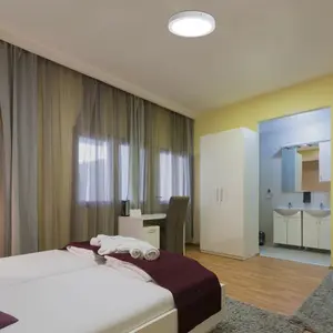 Round surface-mounted ceiling light Rabalux Lois 24 W image-2