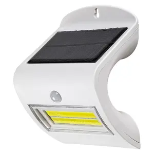 Zasilana energią słoneczną zintegrowana plastikowa lampa zewnętrzna LED Rabalux Opava 2W 115lm 4000K 100×140 mm IP44 2-8m 90° image-0