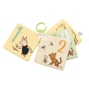 Livre pour enfant Rainbow Designs Winnie the Pooh Soft Play and Go Squares image-0