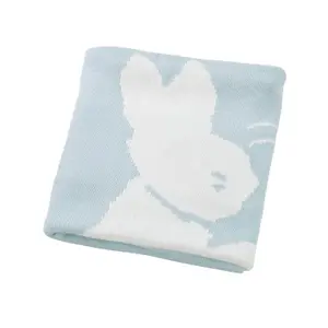 Cadeau vlněný set s plyšákem Rainbow Designs Peter Rabbit Signature image-3