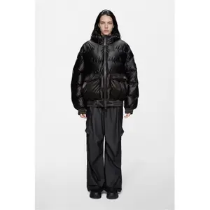 Hooded bomber Rains Alta W3T3 image-4