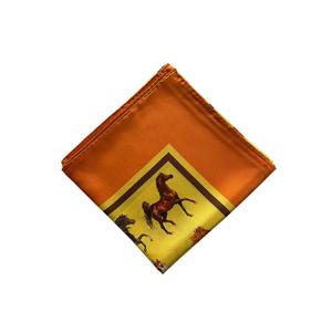 rl-scmh-w-os-org-1-foulard-en-soie-femme-ralu-fine-art-majestic-horses-orange-jaune-tu