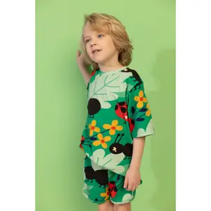 Baby shorts Raspberry Republic image-1