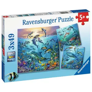 3 puzzles 49 pieces the animal world of the ocean Ravensburger image-1