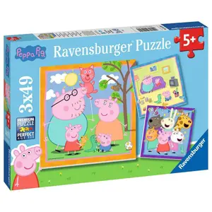 3 puzzles 49 pieces peppa pig's family and friends Ravensburger image-0