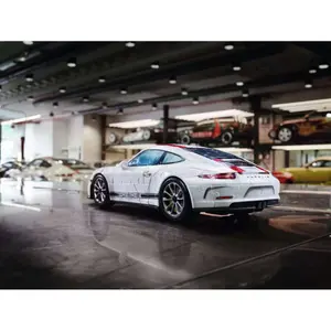 108 pieces puzzle 3d porsche 911 r Ravensburger image-2